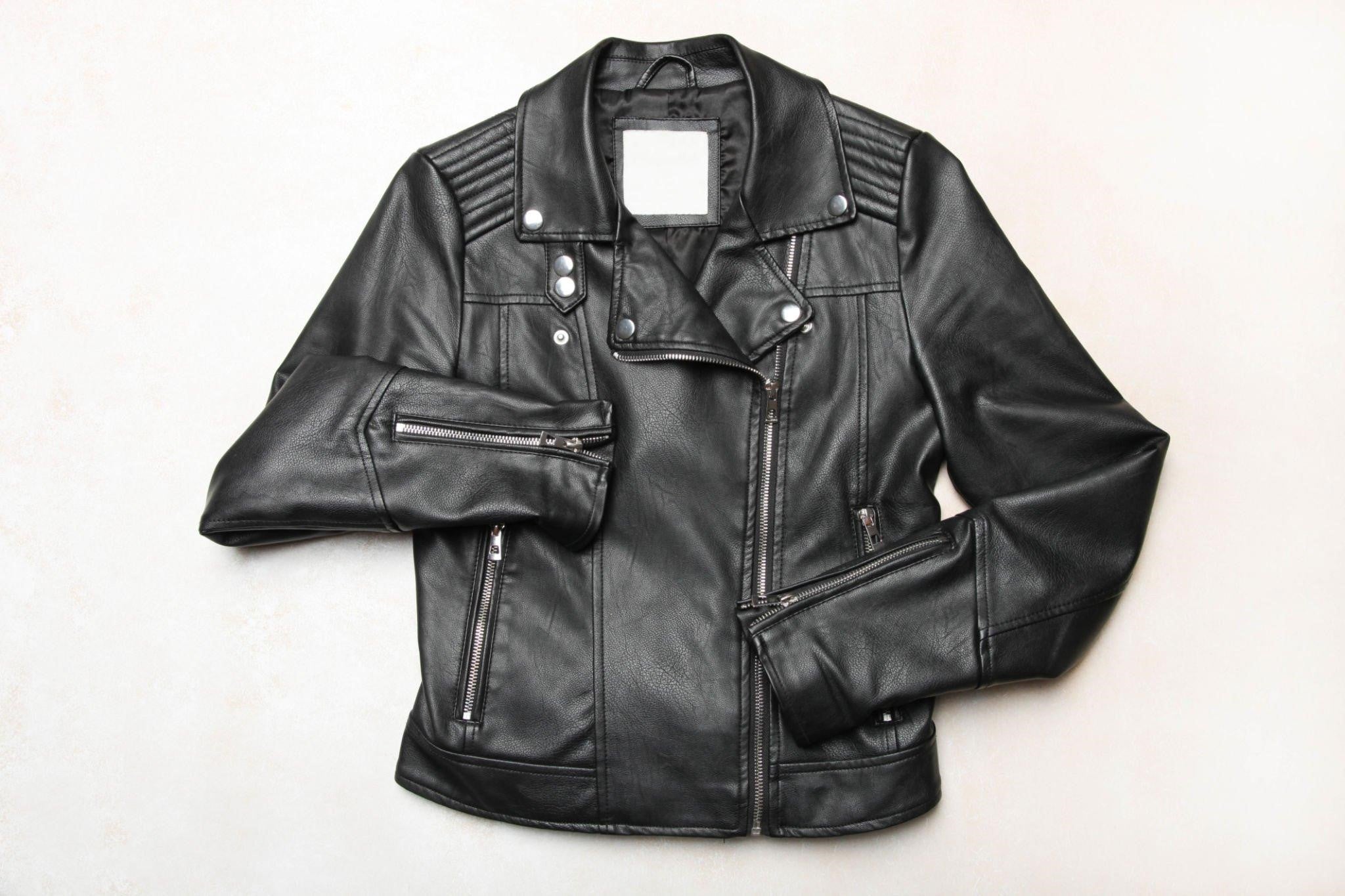 How to customize a made-to-measure leather jacket?